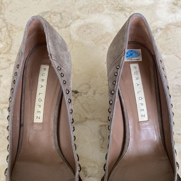Pura Lopez Suede Block Heel Studded Pumps - Picture 9 of 12